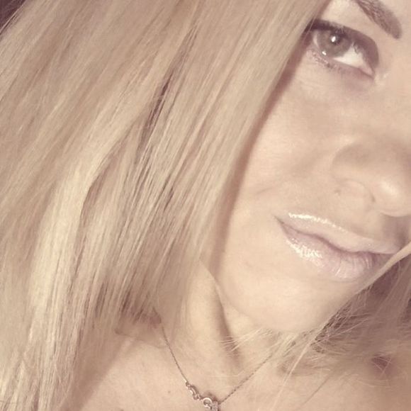 Meet your Posher, Amy - Picture 1 of 1